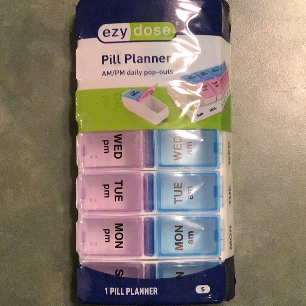 Brand New Easy Dose Pill Planner